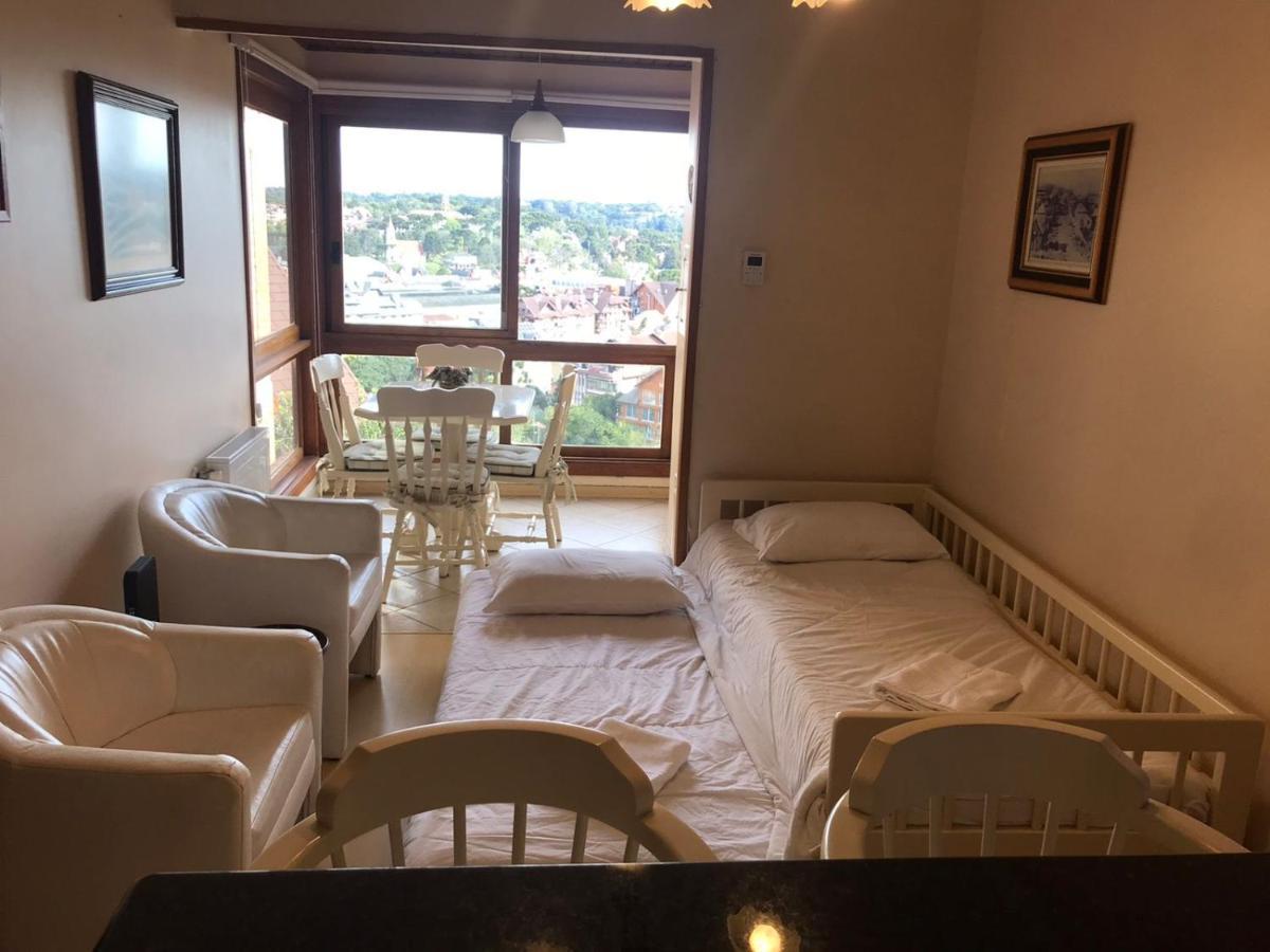 Flat Gramado Centro - Proximo Da Rua Coberta Daire Dış mekan fotoğraf